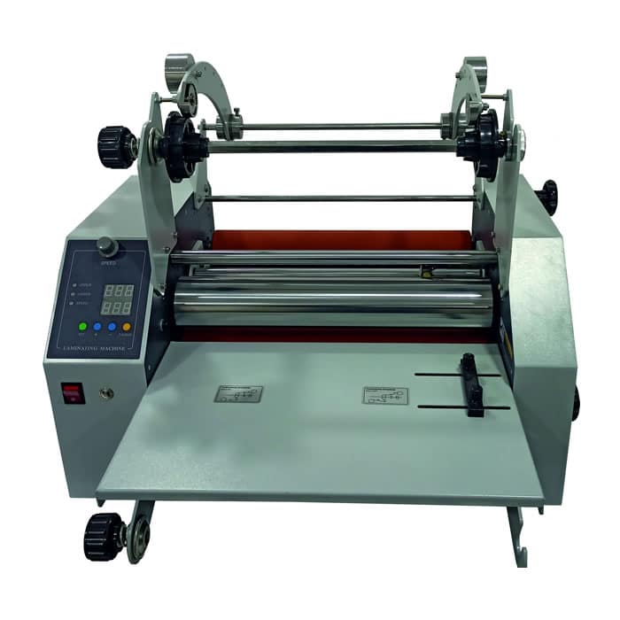 UNITOME LM 39 laminasyon makinesi. Yüksek kaliteli, dayanıklı yapı.
